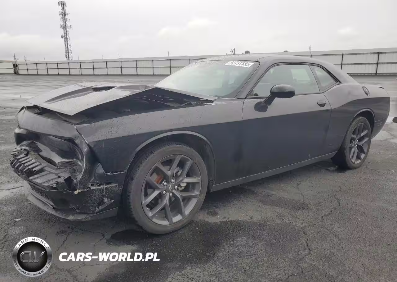 2022 Dodge Challenger Sxt