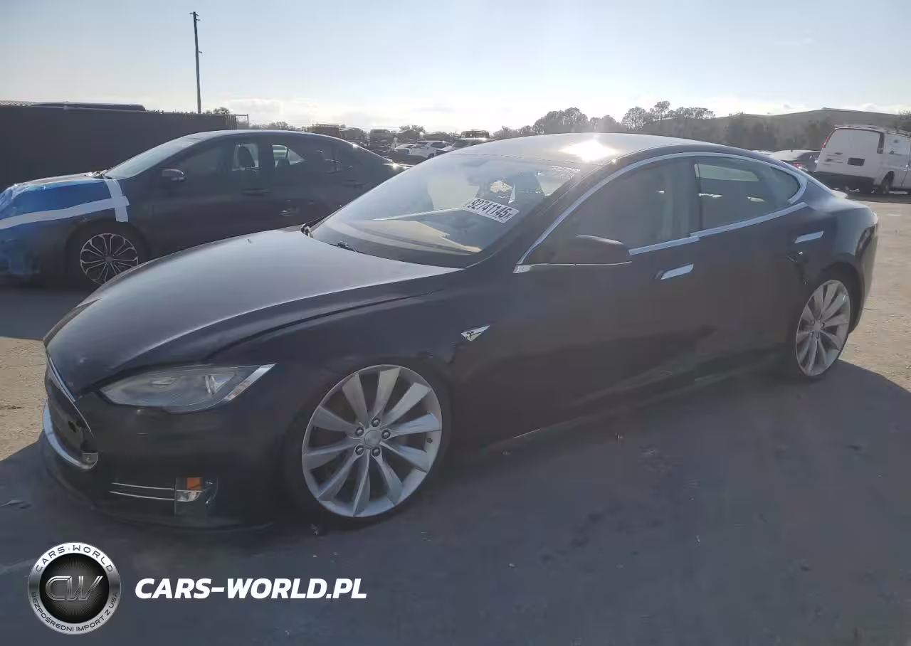 2013 Tesla Model S