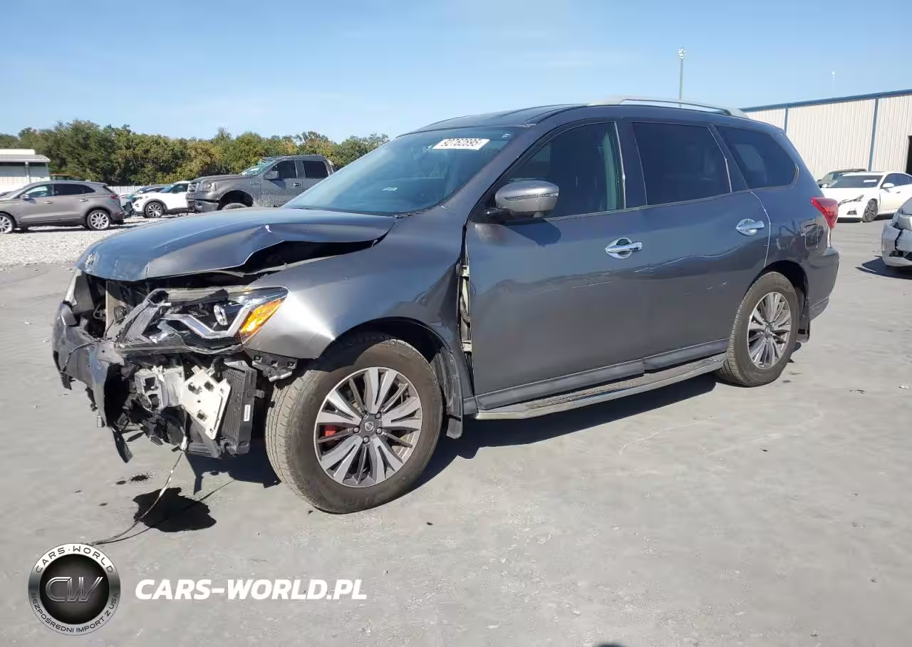 2019 Nissan Pathfinder S