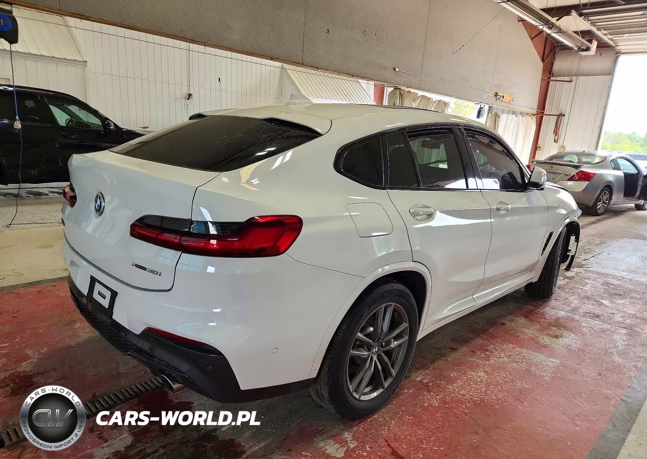 2020 BMW X4 xDrive30I VIN:5UX2V1C05L9B87796 - 3