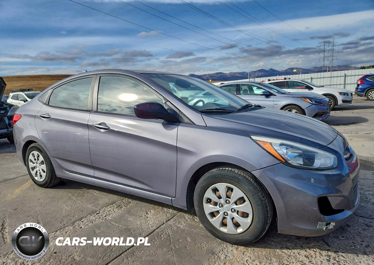 2015 Hyundai Accent Gls VIN:KMHCT4AE7FU910442 - 4