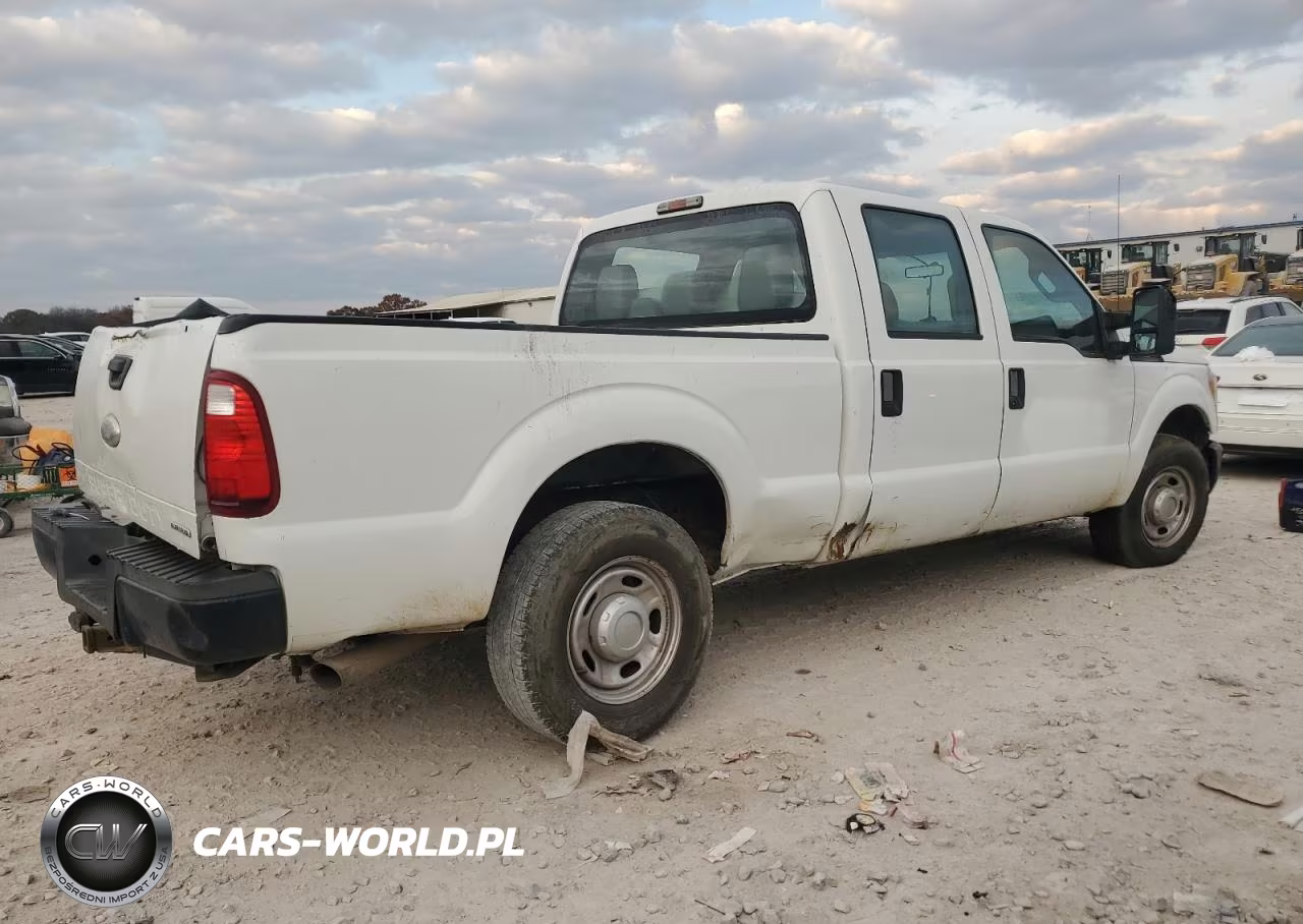 2012 Ford F250 Super Duty VIN:1FT7W2A68CEC30811 - 3