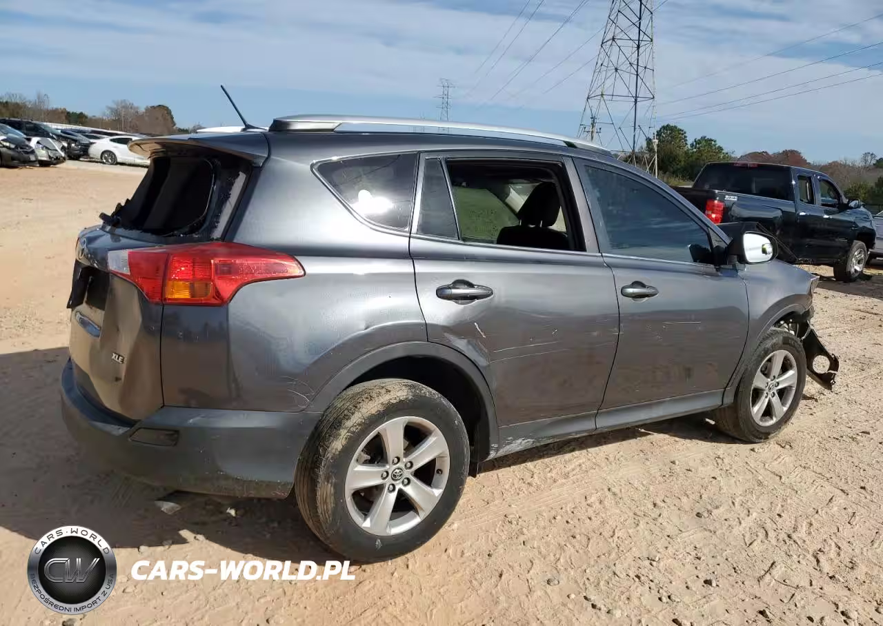 2015 Toyota Rav4 Xle VIN:2T3WFREV7FW183497 - 3