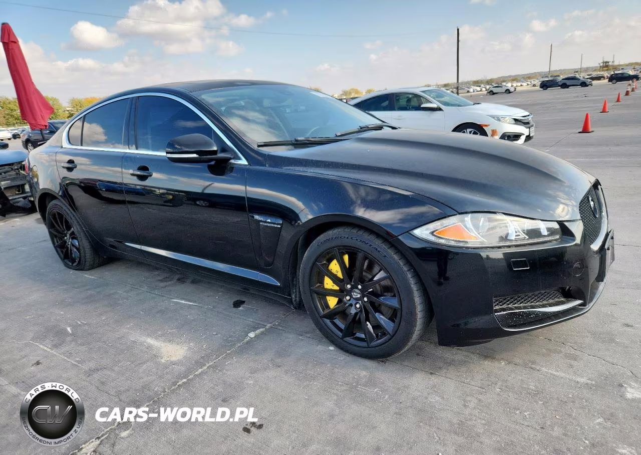 2014 Jaguar Xf VIN:SAJWA0ES0EPU19189 - 4