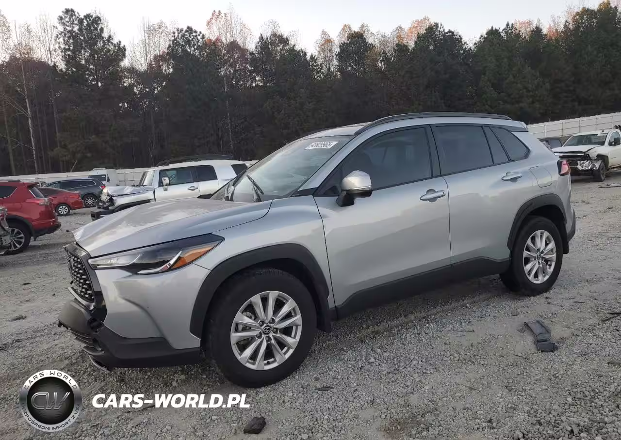 2024 Toyota Corolla Cross Le