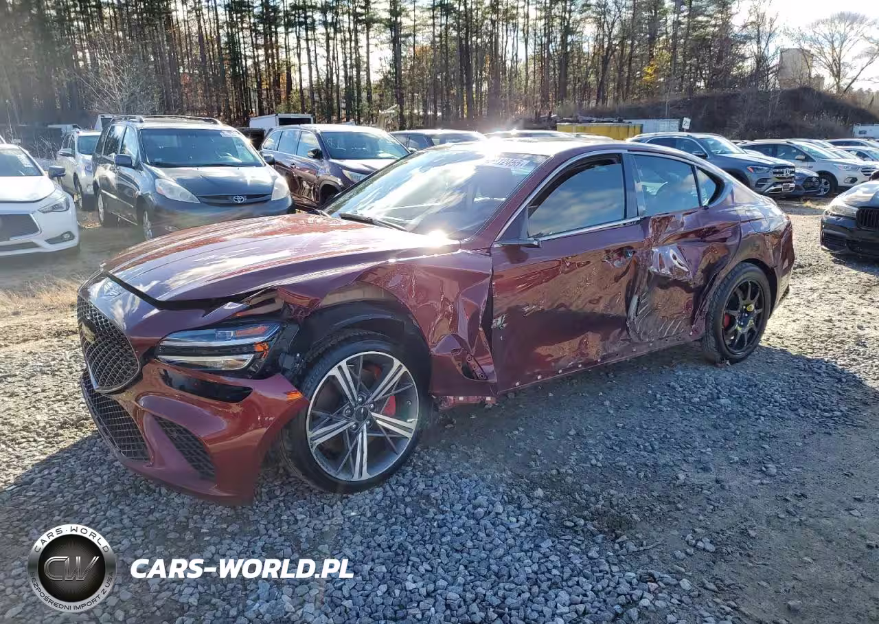 2025 Genesis G70 Base