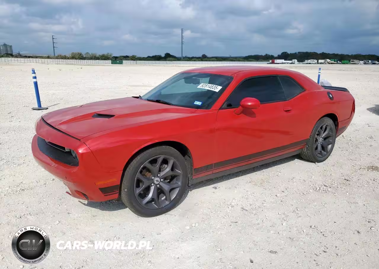 2017 Dodge Challenger Sxt