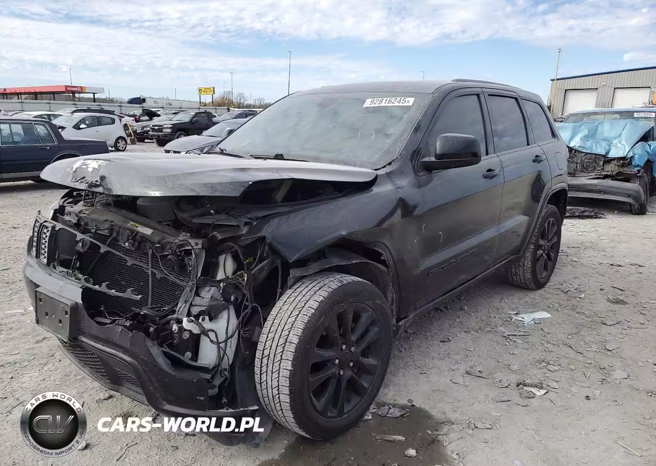 2019 Jeep Grand Cherokee Laredo