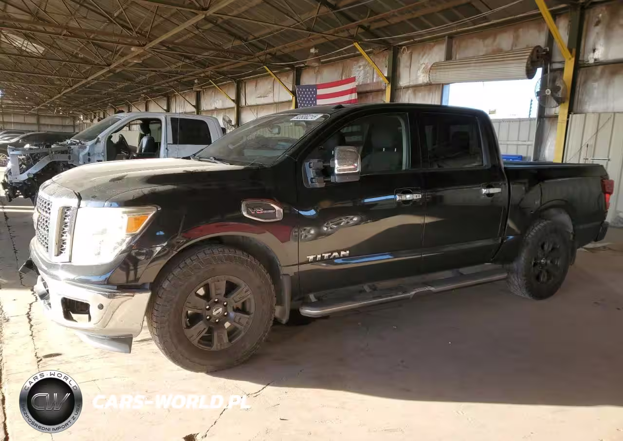 2017 Nissan Titan Sv