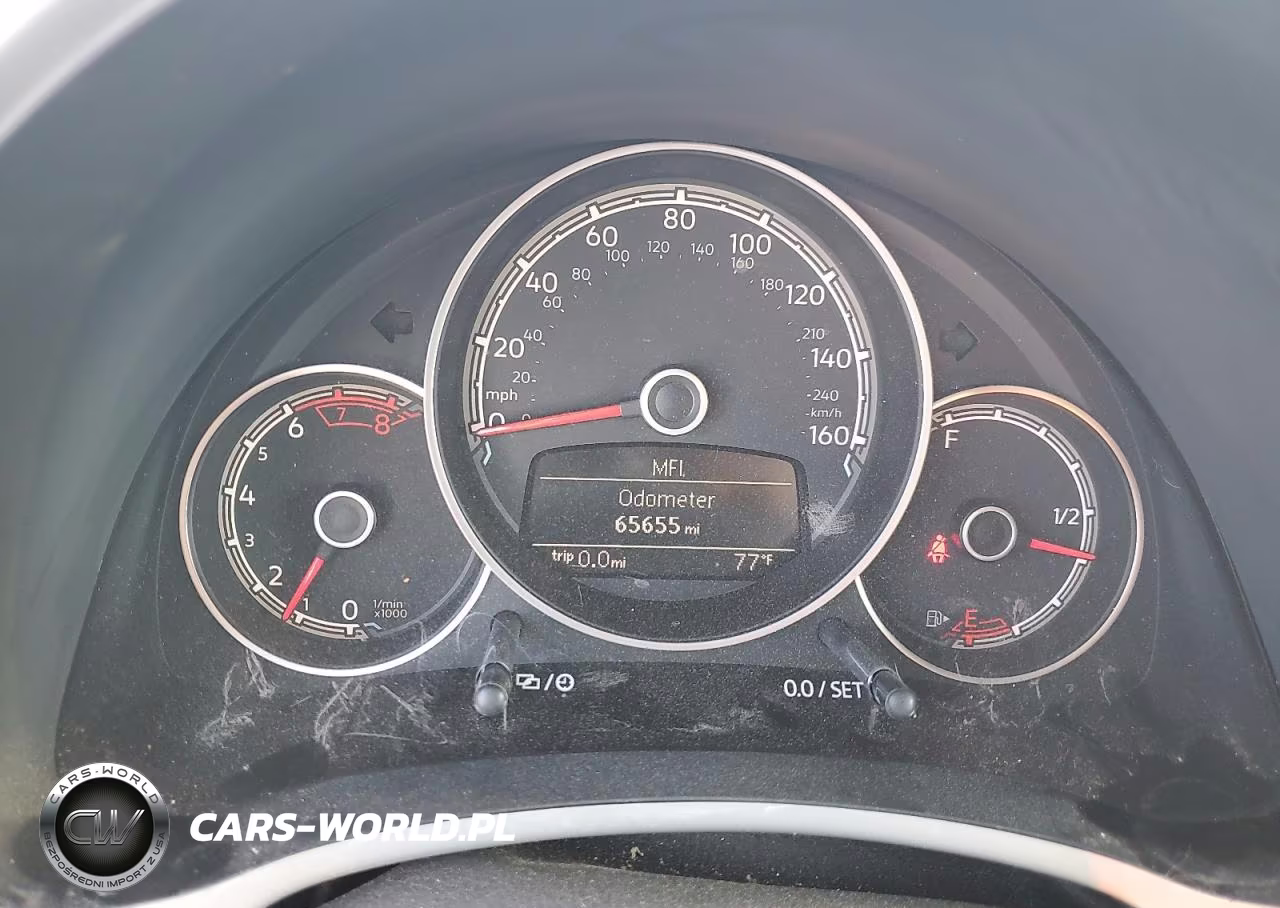 2018 Volkswagen Beetle S VIN:3VW5DAAT6JM503262 - 9