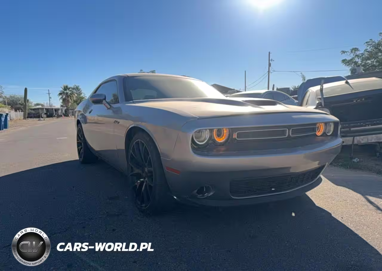2015 Dodge Challenger Sxt