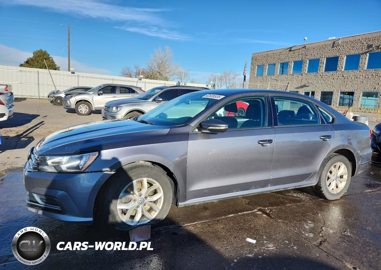 2018 Volkswagen Passat S