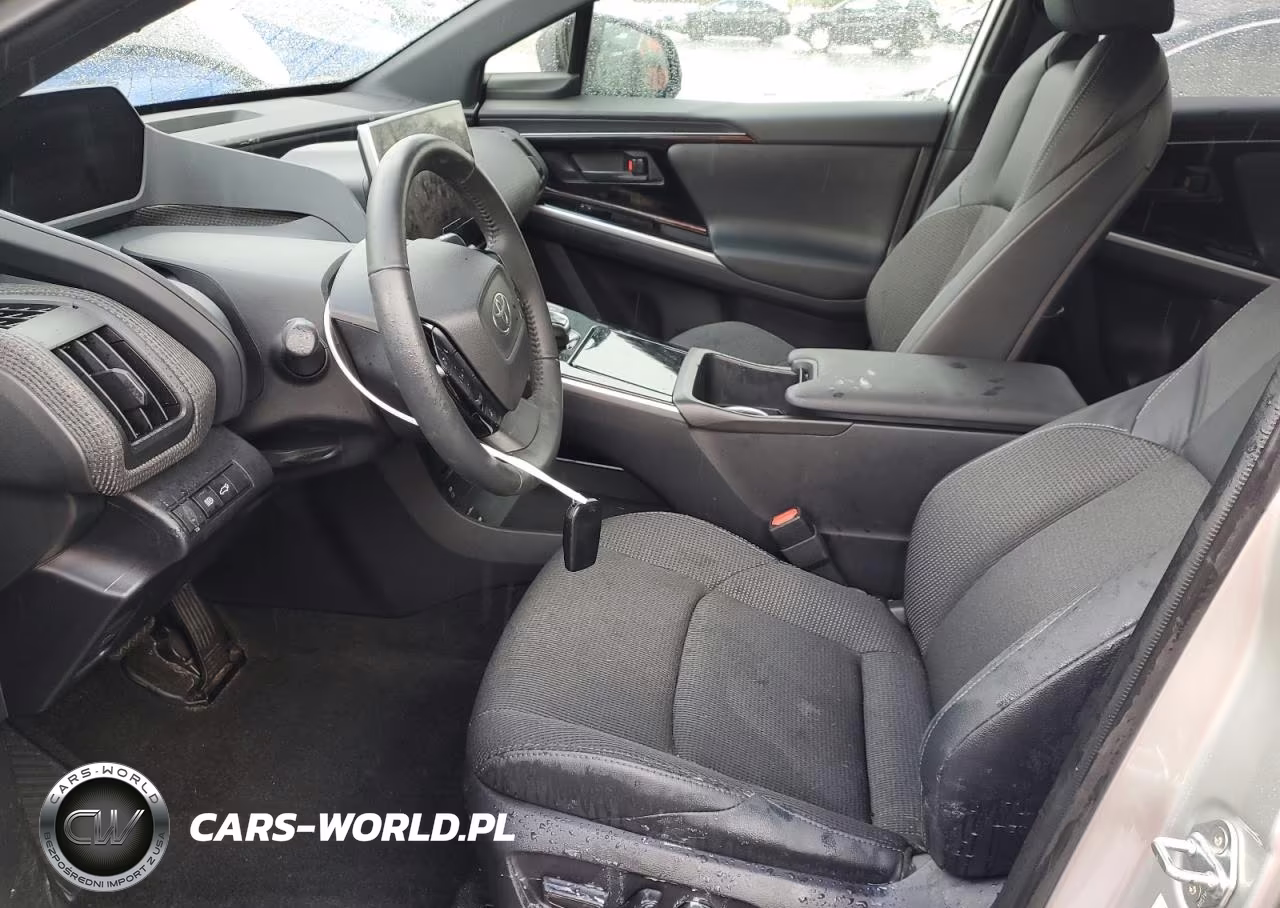 2025 Toyota Bz4X Xle VIN:JTMAAAAA6SA055869 - 7