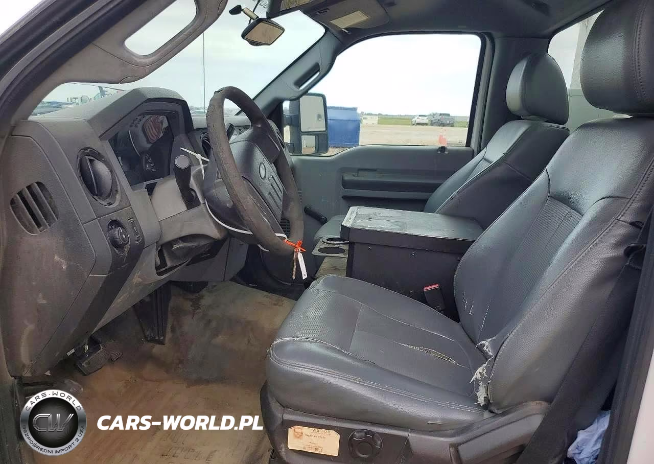2013 Ford F450 Bucket Truck VIN:1FDUF4GY1DEA42667 - 5
