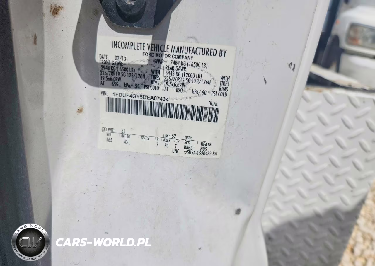 2013 Ford F450 Bucket Truck VIN:1FDUF4GY5DEA87434 - 10