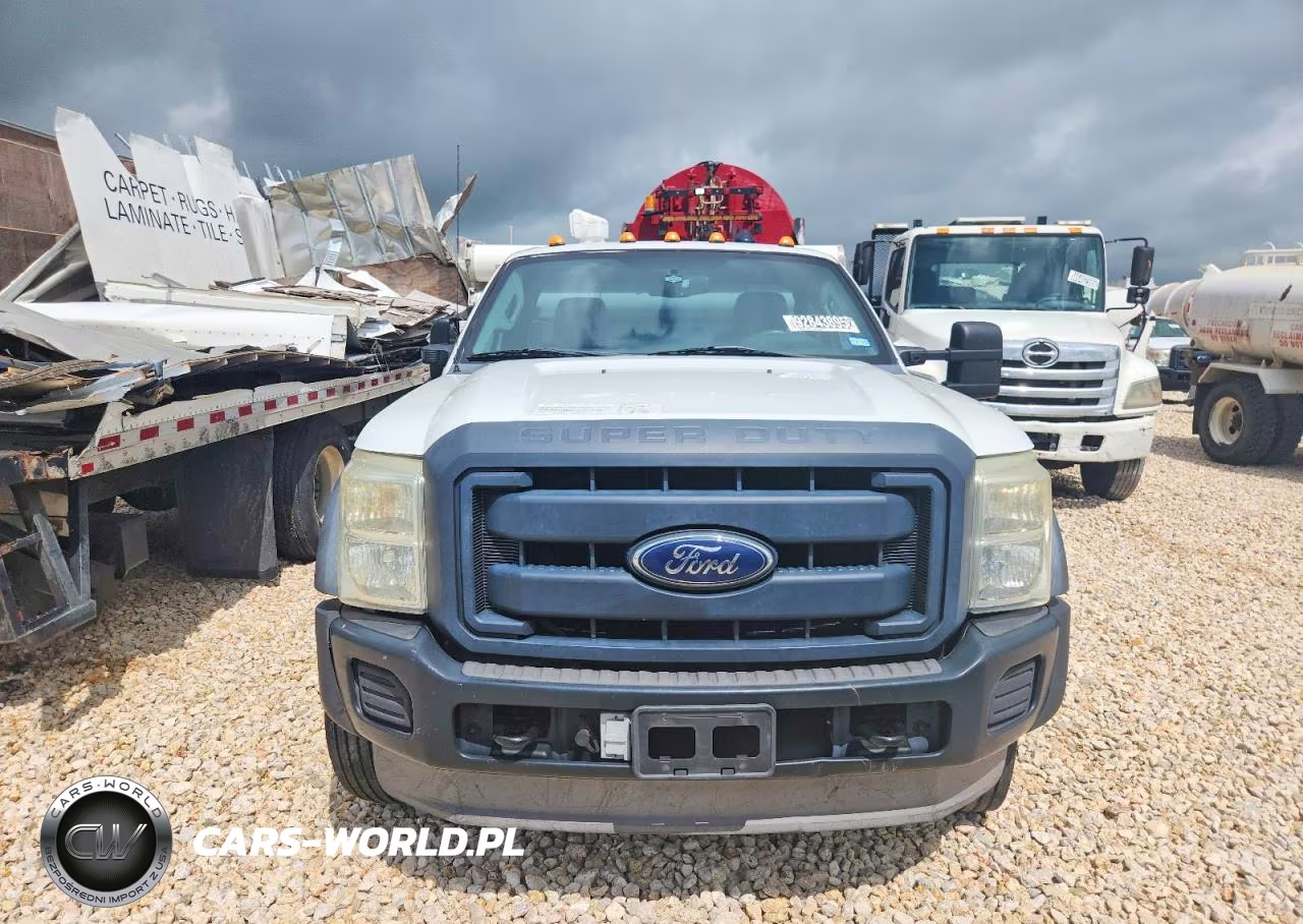 2013 Ford F450 Bucket Truck VIN:1FDUF4GY5DEA87434 - 9