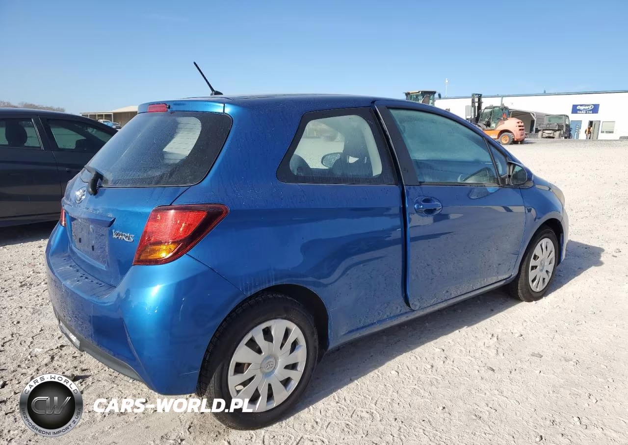 2015 Toyota Yaris VIN:VNKJTUD34FA042687 - 3