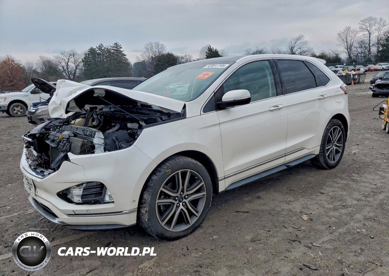 2019 Ford Edge Titanium