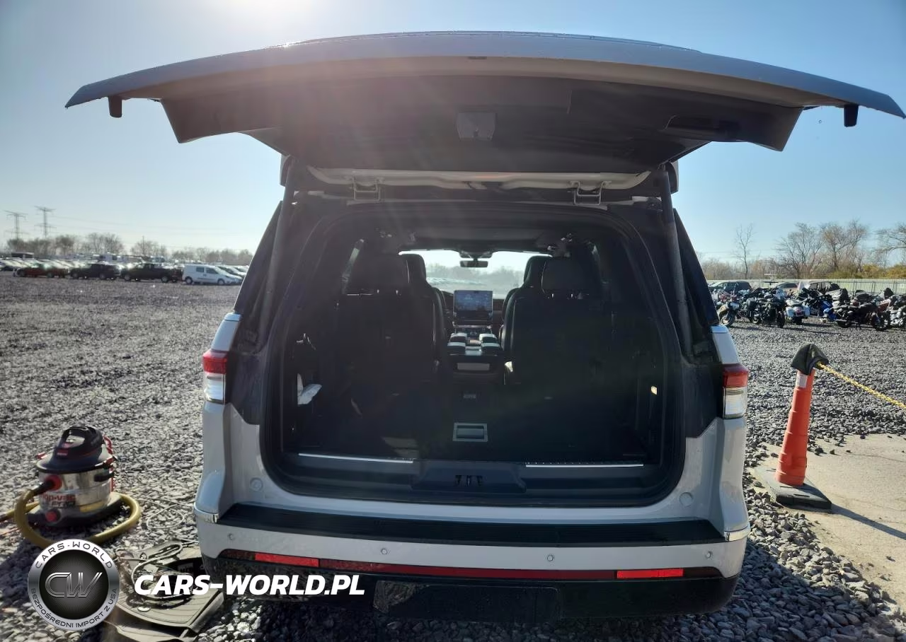 2024 Lincoln Navigator Reserve VIN:5LMJJ2LG9REL11425 - 6