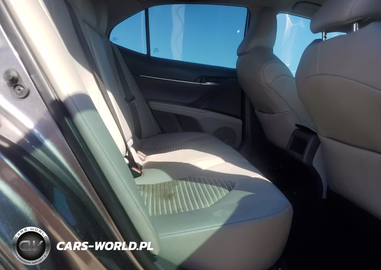 2020 Toyota Camry Se VIN:4T1G11AK8LU916273 - 11