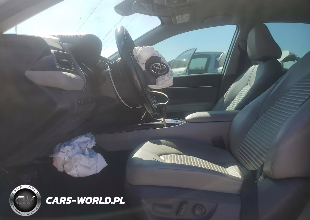 2020 Toyota Camry Se VIN:4T1G11AK8LU916273 - 7