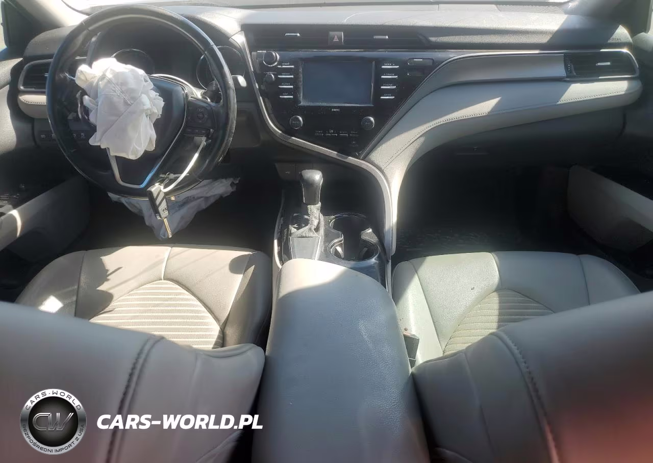 2020 Toyota Camry Se VIN:4T1G11AK8LU916273 - 8