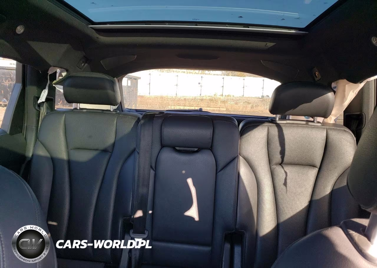 2017 Audi Q7 Prestige VIN:WA1VAAF73HD014924 - 10