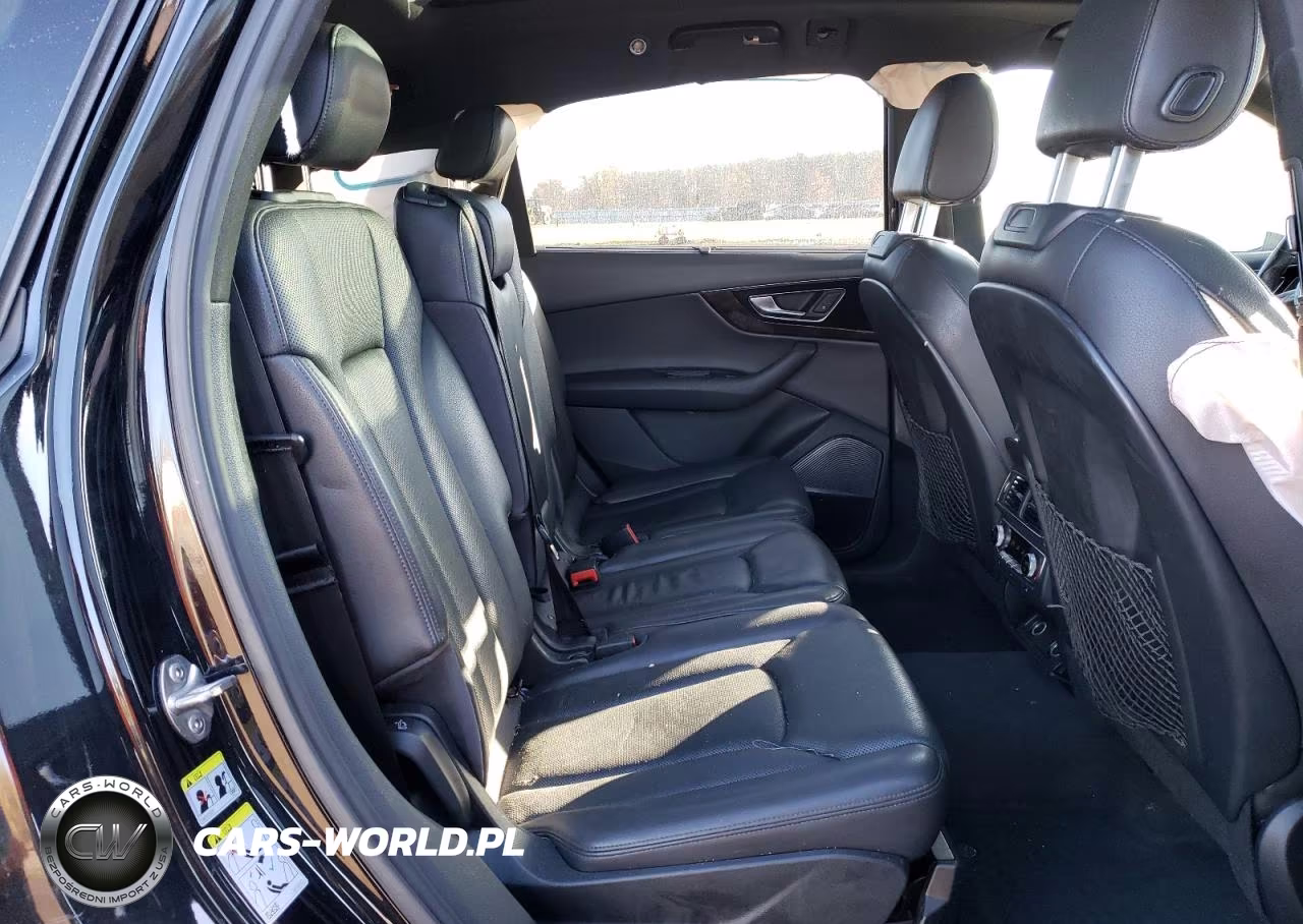 2017 Audi Q7 Prestige VIN:WA1VAAF73HD014924 - 11
