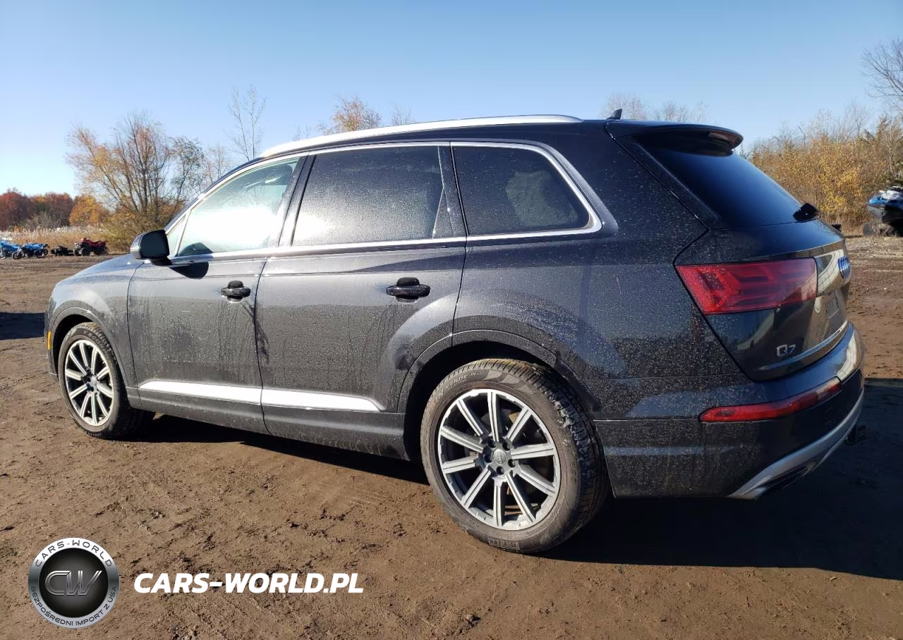 2017 Audi Q7 Prestige VIN:WA1VAAF73HD014924 - 2