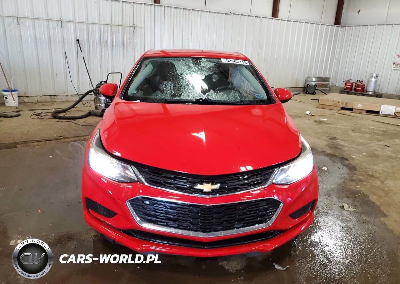2018 Chevrolet Cruze Lt VIN:3G1BE6SM3JS639781 - 5