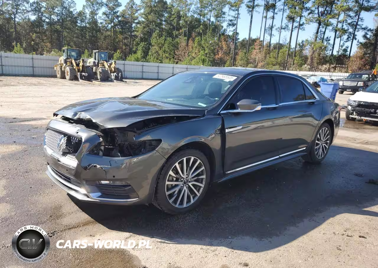2017 Lincoln Continental Select