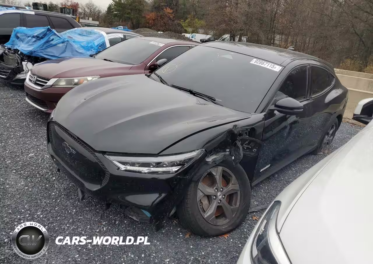 2022 Ford Mustang Mach-E Select