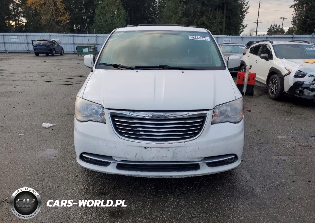 2014 Chrysler Town & Country Touring VIN:2C4RC1BG1ER449022 - 5