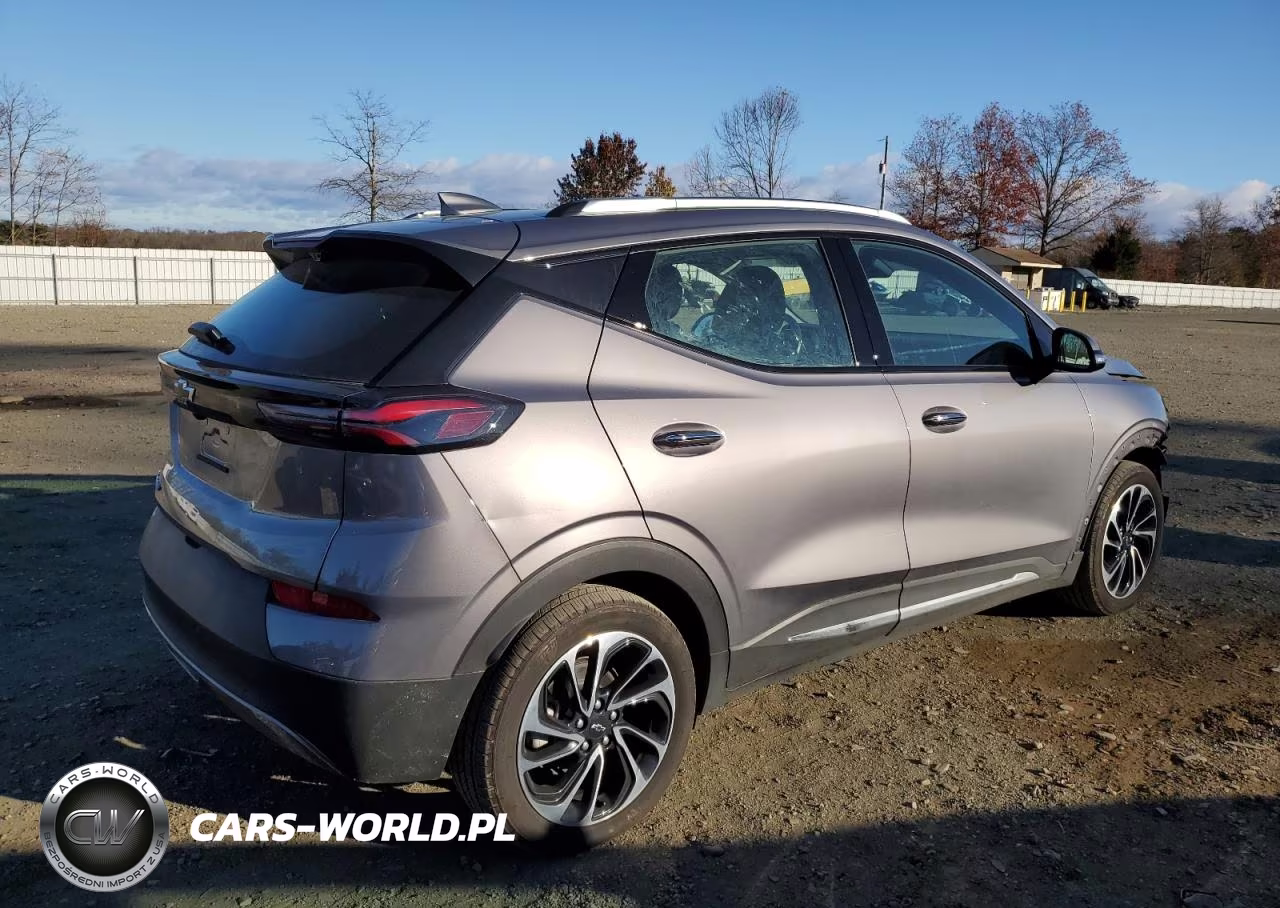 2023 Chevrolet Bolt Euv Premier VIN:1G1FZ6S02P4123889 - 3