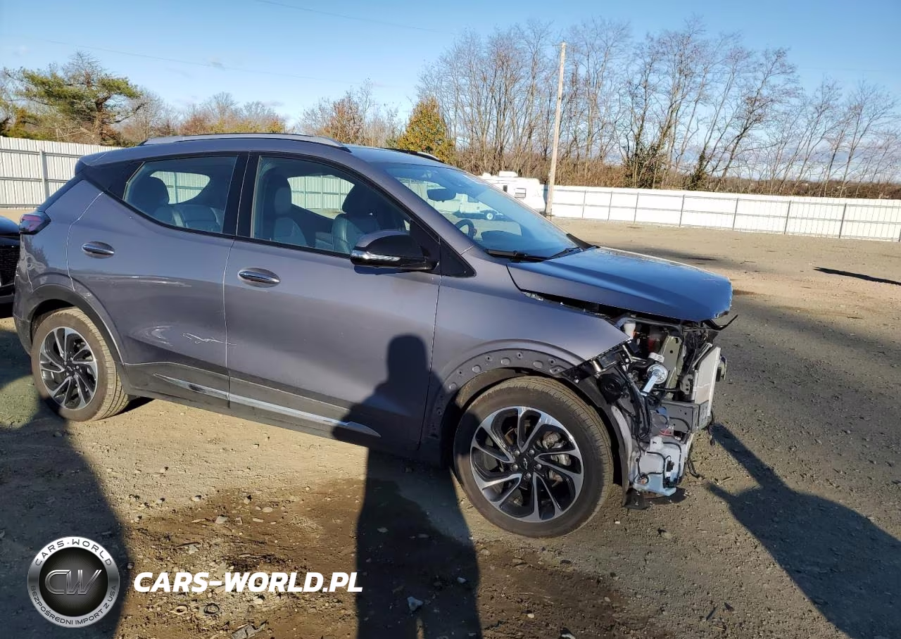2023 Chevrolet Bolt Euv Premier VIN:1G1FZ6S02P4123889 - 4