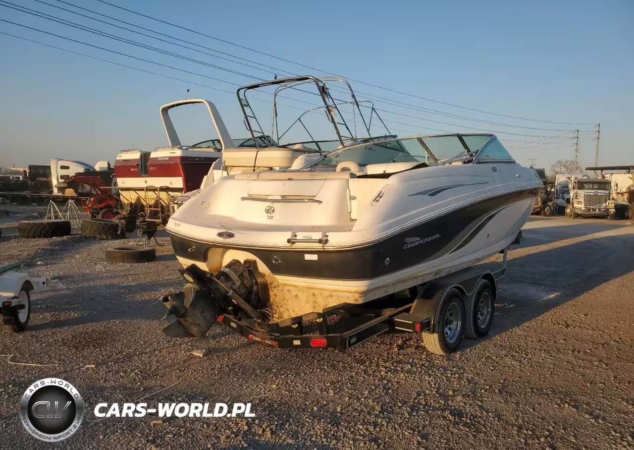 2001 Chaparral 230 Ssi Boat VIN:FGBS0671F000 - 4