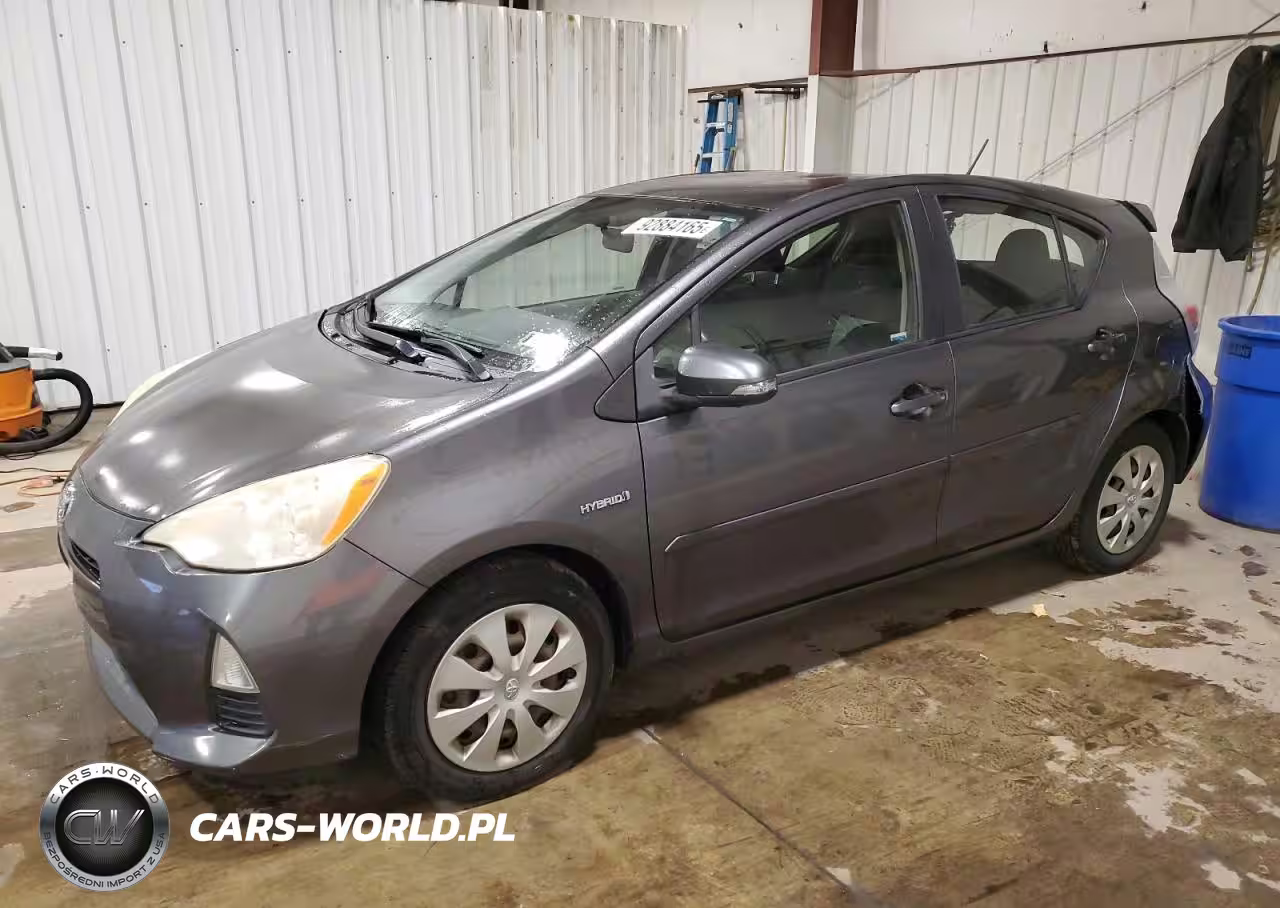 2013 Toyota Prius C