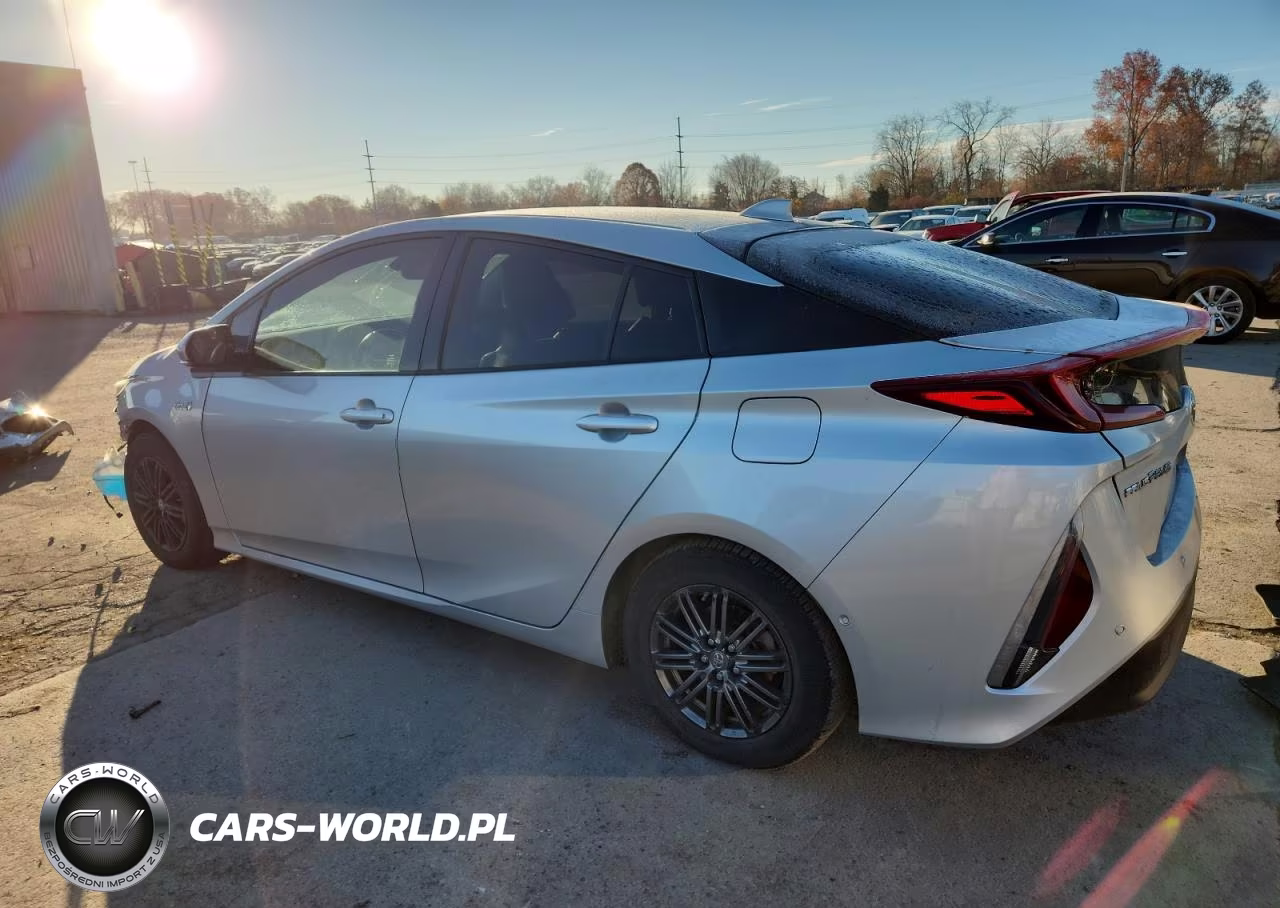 2017 Toyota Prius Prime VIN:JTDKARFP1H3023960 - 2