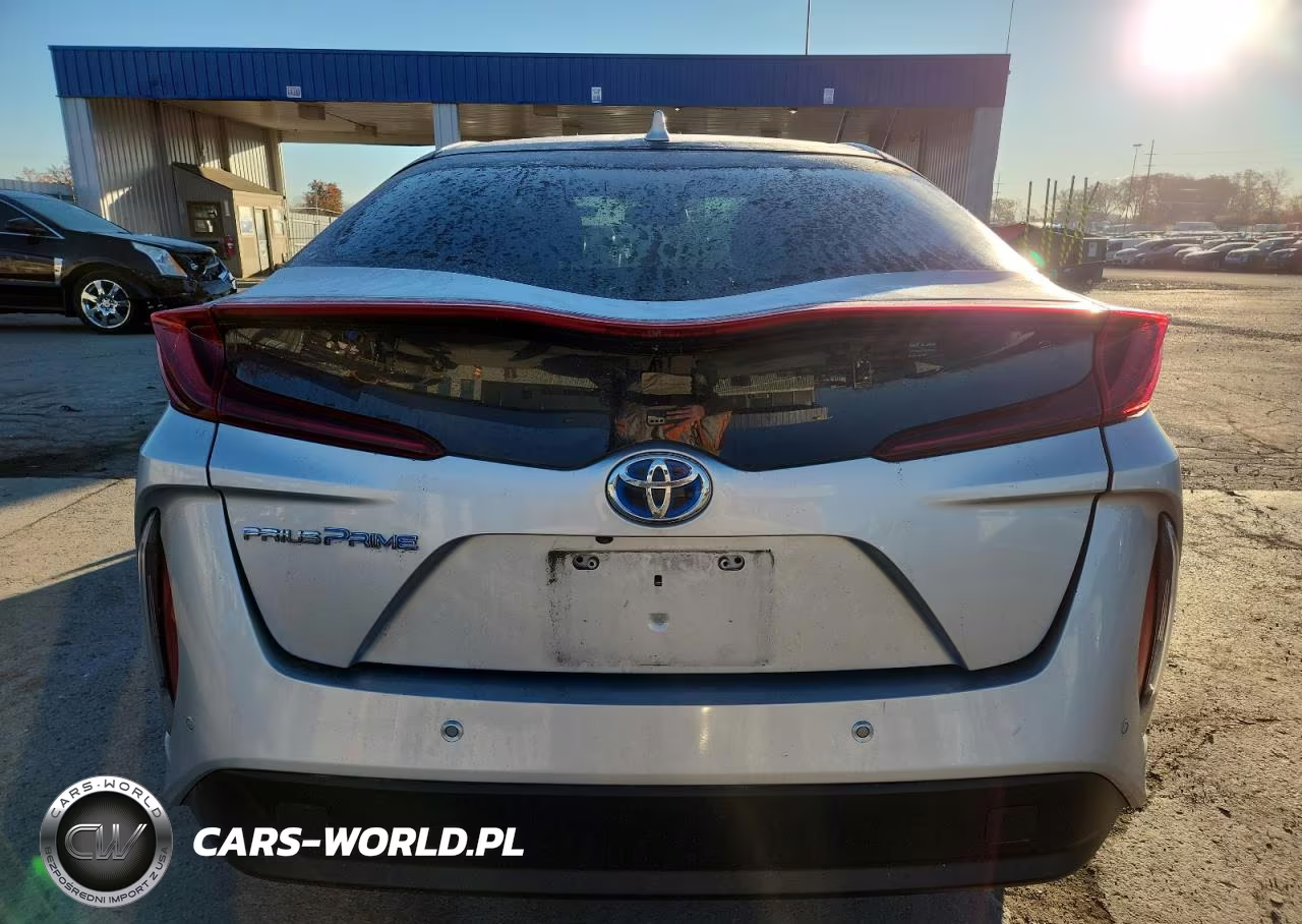 2017 Toyota Prius Prime VIN:JTDKARFP1H3023960 - 6