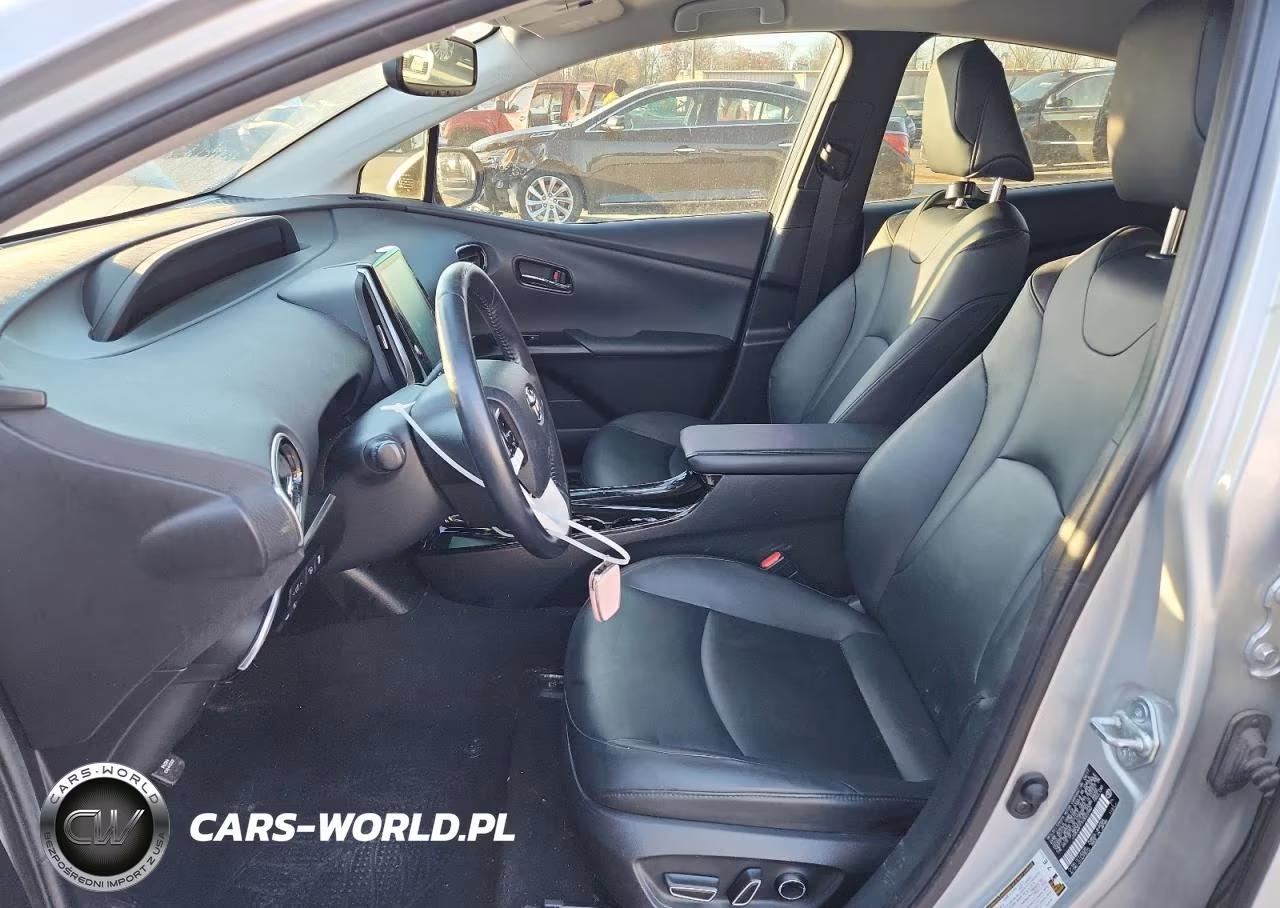 2017 Toyota Prius Prime VIN:JTDKARFP1H3023960 - 7