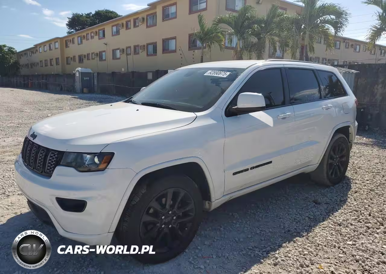 2018 Jeep Grand Cherokee Laredo