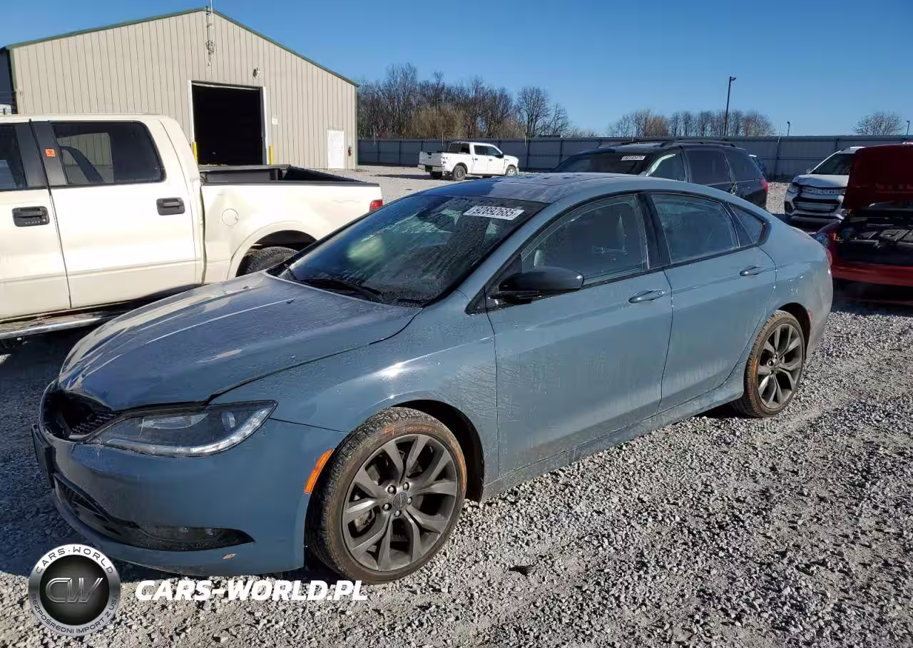 2015 Chrysler 200 S