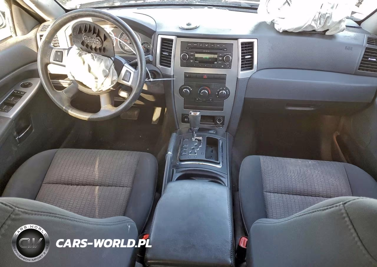 2009 Jeep Grand Cherokee Laredo VIN:1J8GR48K89C510103 - 8