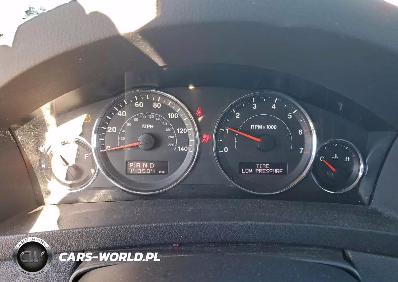 2009 Jeep Grand Cherokee Laredo VIN:1J8GR48K89C510103 - 9