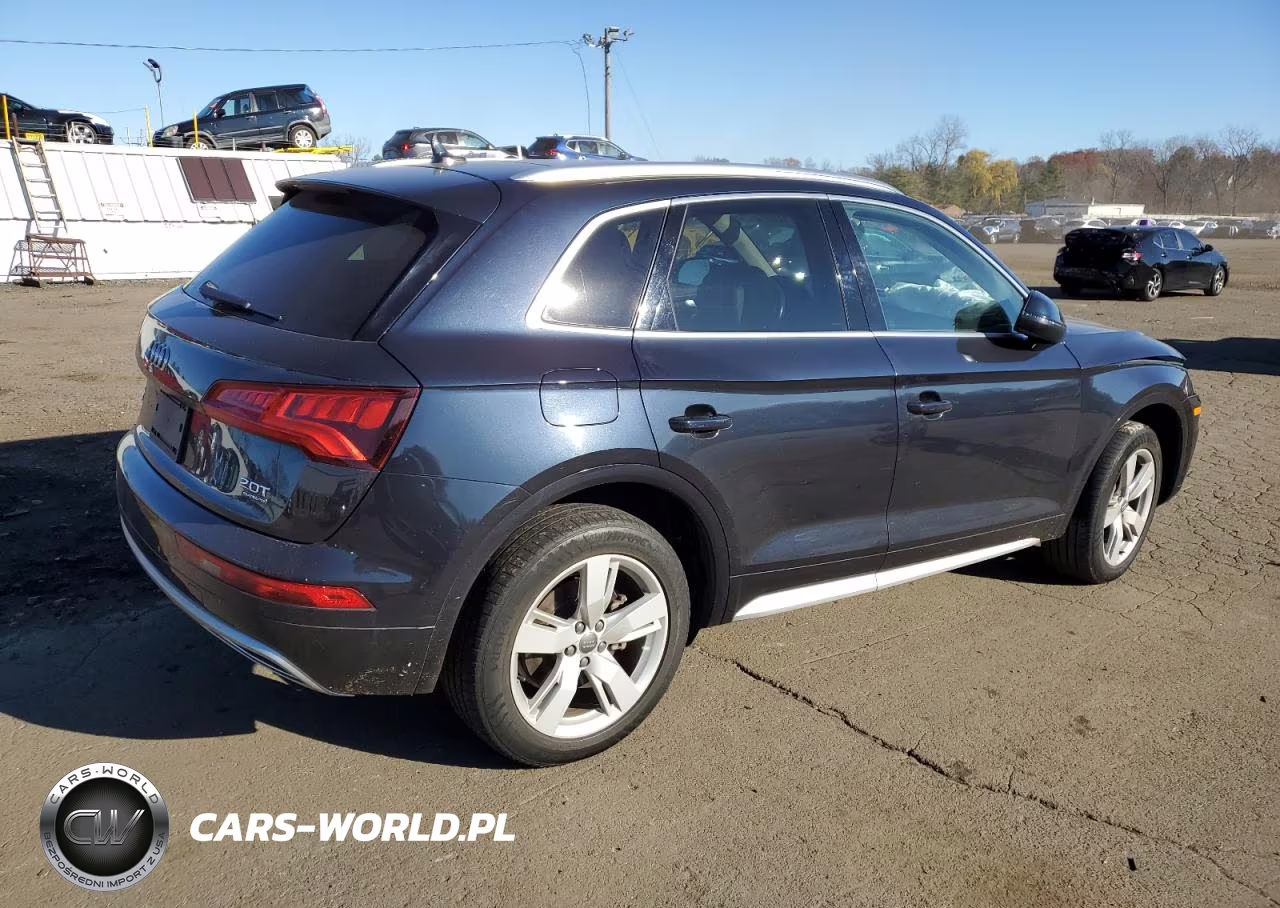 2018 Audi Q5 Premium Plus VIN:WA1BNAFYXJ2246082 - 3