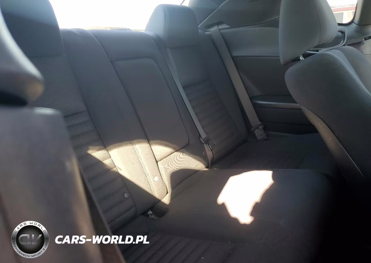 2011 Dodge Challenger VIN:2B3CJ4DG6BH565653 - 10