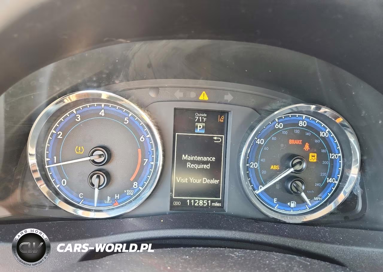 2017 Toyota Corolla Se VIN:2T1BURHE9HC754825 - 9