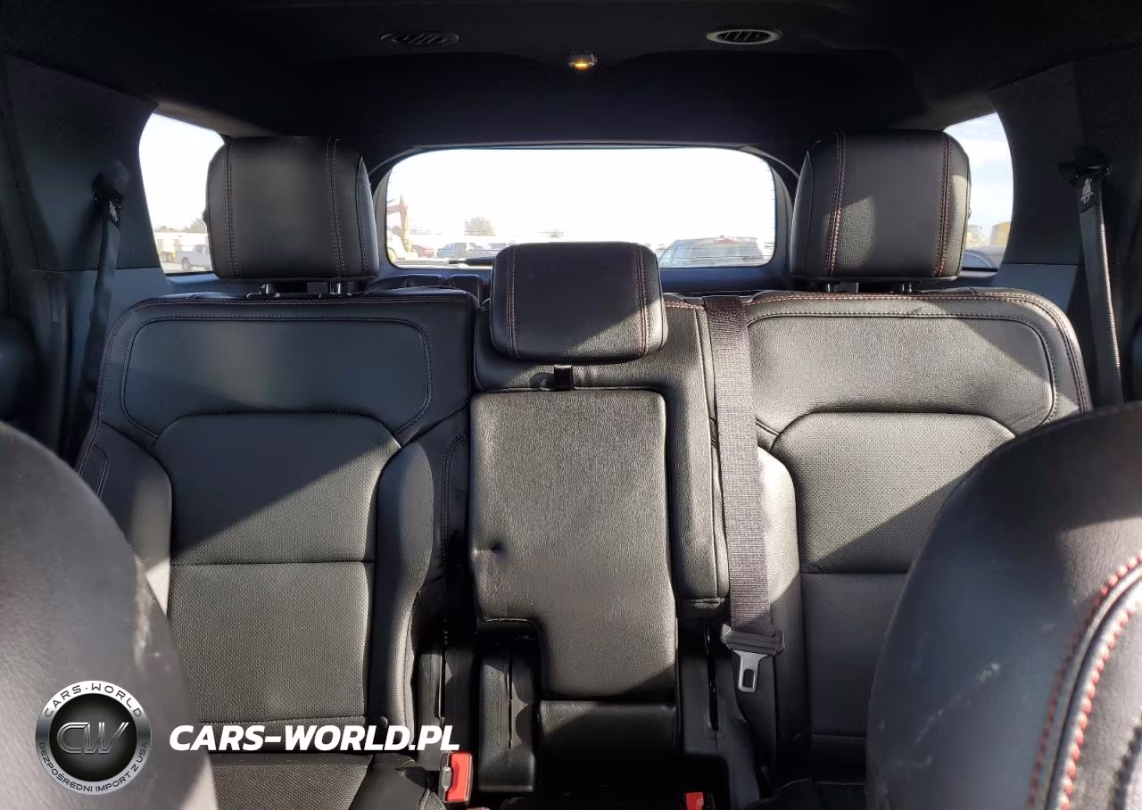 2018 Ford Explorer Sport VIN:1FM5K8GT6JGA56074 - 10