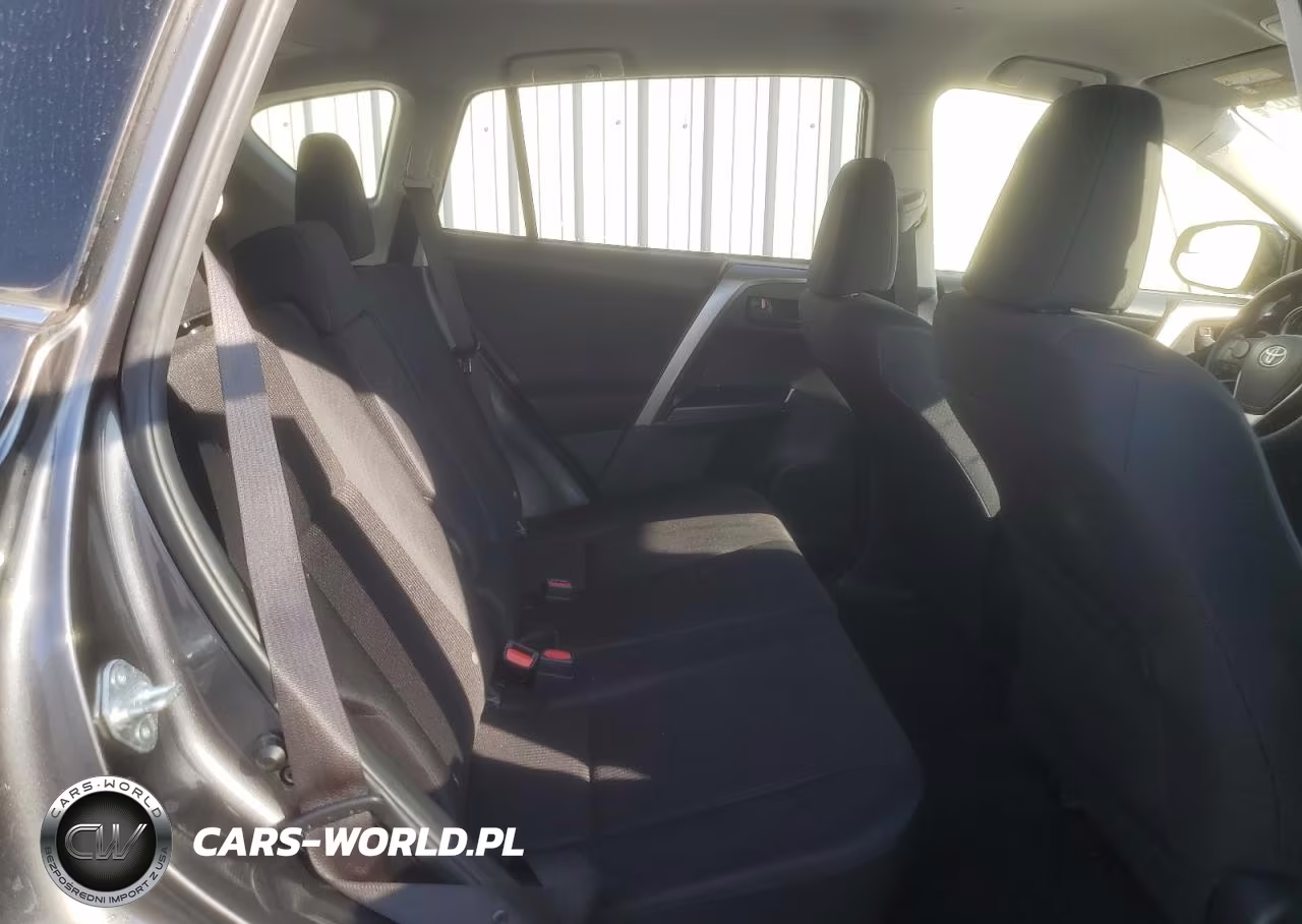 2017 Toyota Rav4 Le VIN:JTMBFREV9HJ144376 - 11
