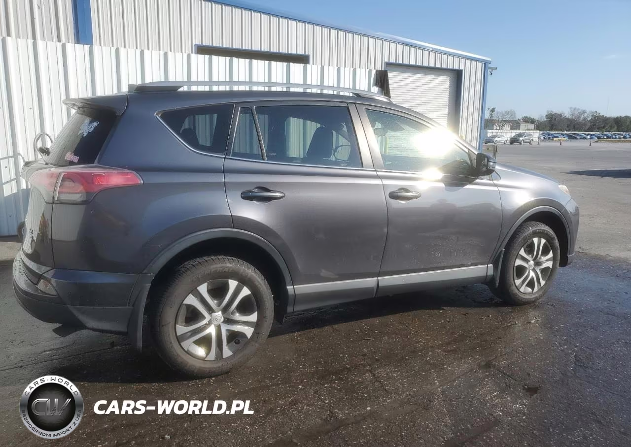 2017 Toyota Rav4 Le VIN:JTMBFREV9HJ144376 - 3